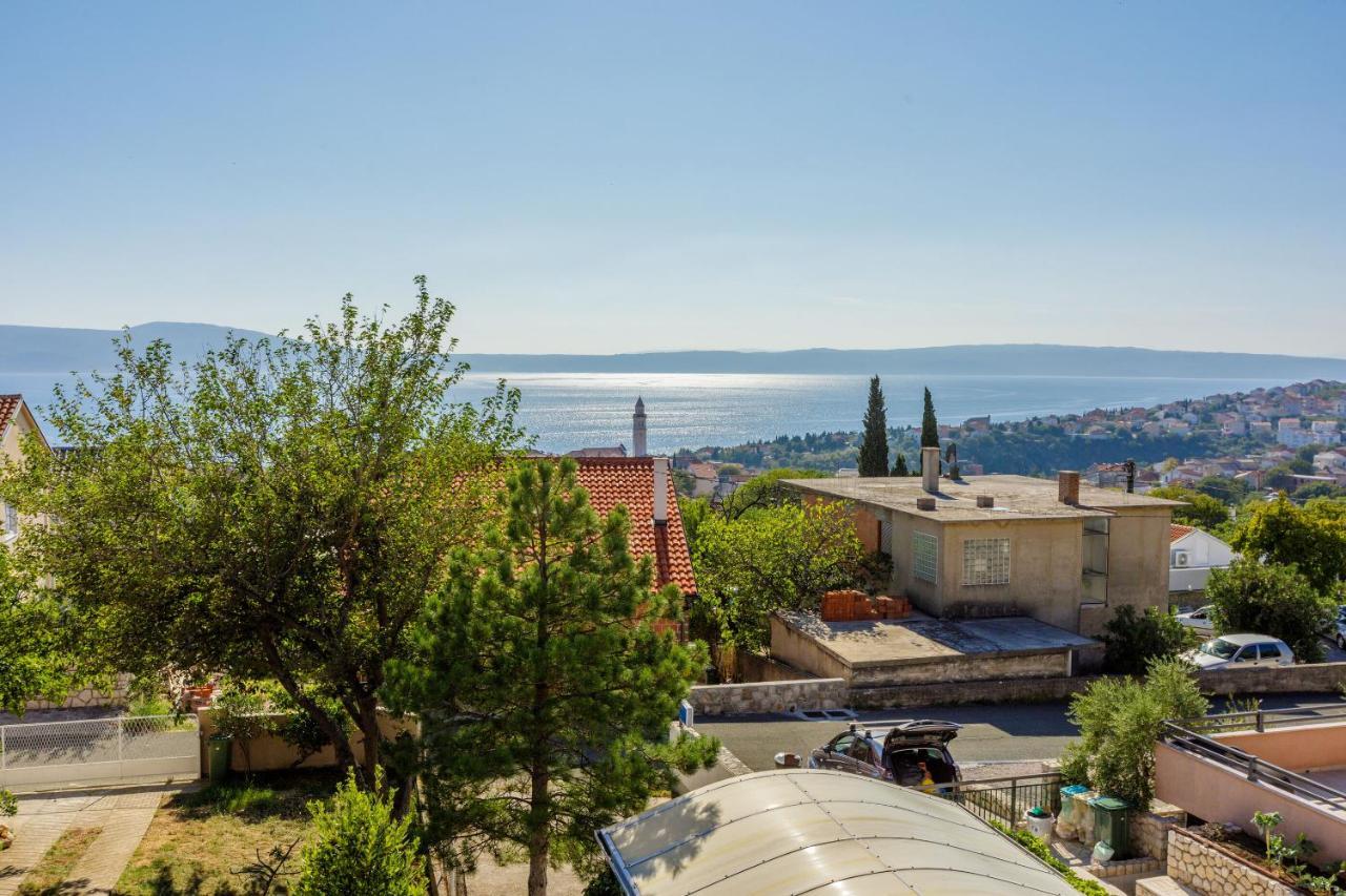 Apartments Budzyn Novi Vinodolski Ngoại thất bức ảnh