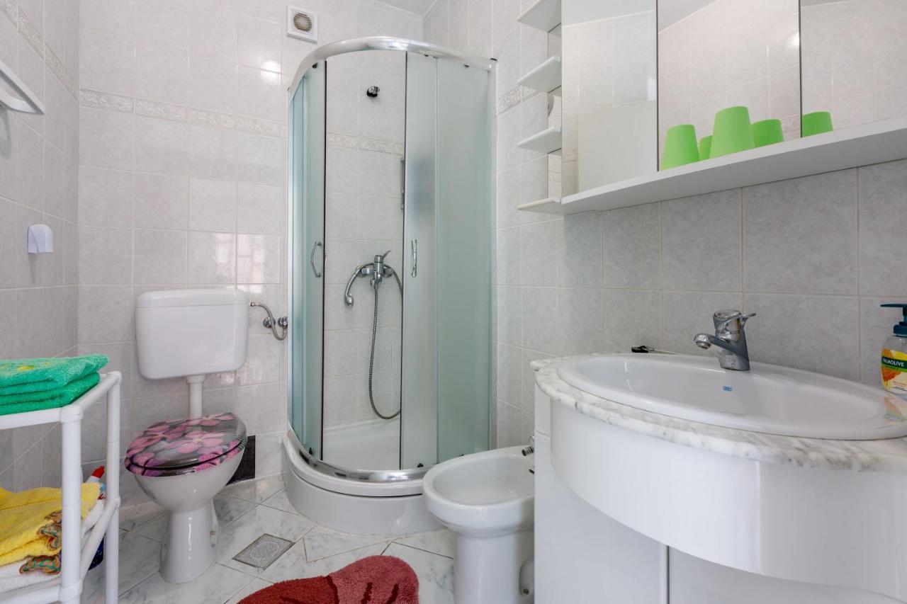 Apartments Budzyn Novi Vinodolski Ngoại thất bức ảnh