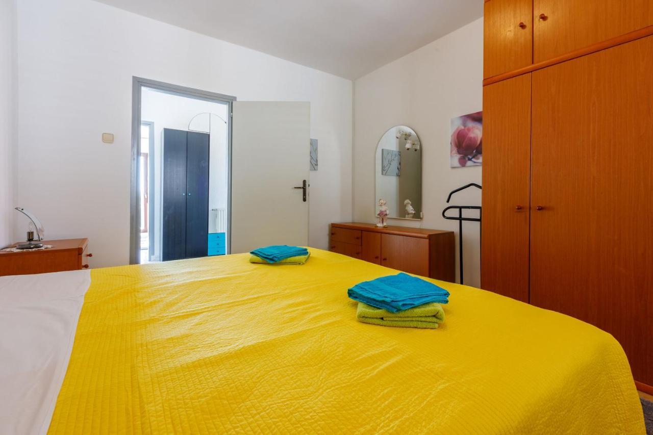 Apartments Budzyn Novi Vinodolski Ngoại thất bức ảnh