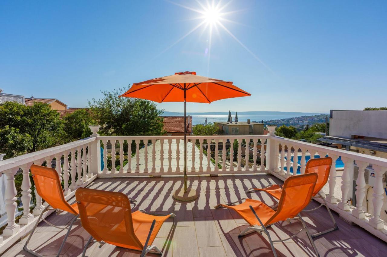 Apartments Budzyn Novi Vinodolski Ngoại thất bức ảnh